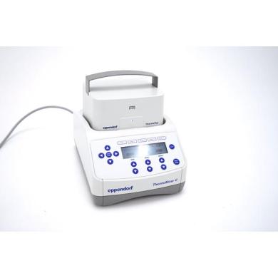 Eppendorf Thermomixer C Mixer Schüttler Mischer 24x1,5ml Smartblock + Thermotop-cover