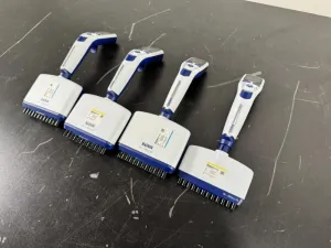 Rainin E4 XLS Digital Multichannel Pipette Set (4 Units) with 20–1200 µL Volume Range, 3 of 4
