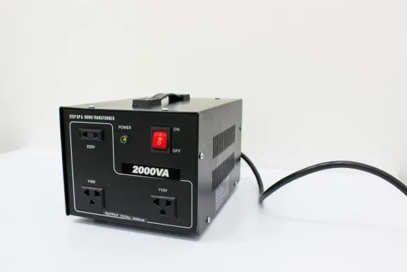 Grainger 30C522 ST-2000 2000W Step-Up/Down Voltage Converter 110-240V 50/60Hz