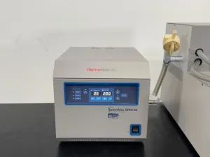 Thermo Savant SpeedVac SPD120 Vacuum Concentrator with Universal Vacuum System, 3 of 4