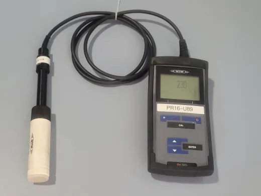 WTW OXI 3205 Portable Oximeter with Cellox 325 Probe
