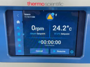 Thermo Scientific Solaris Shaker SK2002 with Digital Touchscreen and Protective Cover, 2 of 4