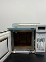 HP 6890 Plus Gas Chromatograph, 3 of 4