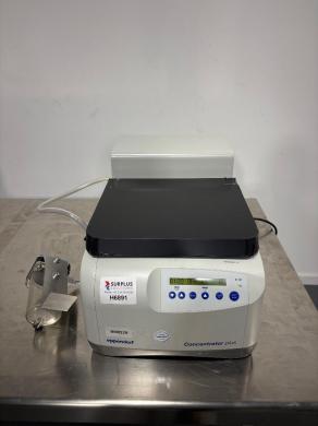 Eppendorf 5305 Concentrator Plus Vacuum Sample Concentrator-cover