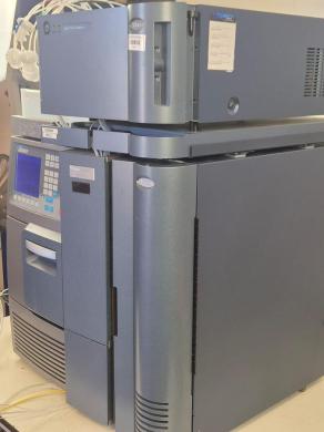 Waters 2489 Alliance HPLC System with UV/Vis Detector and e2695 Separation Module-cover
