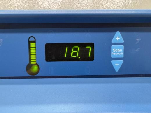 Thermo Fisher Scientific TSX2320HA -20°C Ultra-Low Temperature Lab Freezer with Digital Display-cover