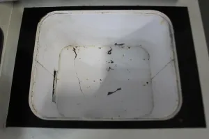 Thermo ULT185-5-V -80°C Ultra Low Freezer for Biomedical Sample Storage, 2 of 4