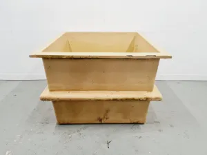 Large Beige Cubic Fibreglass Laboratory Storage Tank 605L Capacity, 3 of 12