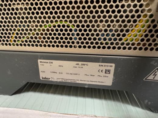 Huber Ministat 230 Laboratory Chiller with Precise Temperature Control (-40 to 200°C)-cover