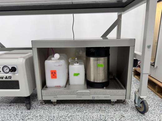 Sony LE-SH800SFP 4-Laser Cell Sorter System with Integrated Biosafety Cabinet and Fluidics-cover