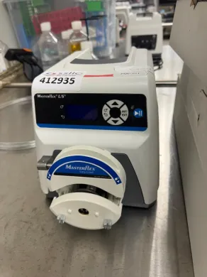 Cole Parmer MasterFlex L/S Peristaltic Pump Model 900-2200 with Digital Control