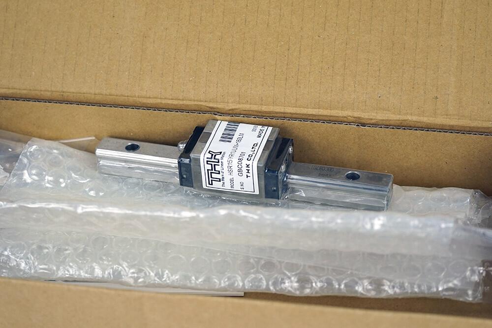 THK HSR15YR1UUM+160LM Linear Guide Rail