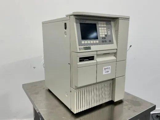 Waters Alliance 2695 High-Performance Liquid Chromatography System