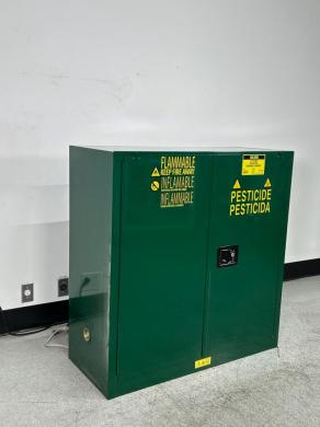 Uline 30 Gal. Pesticide Storage Cabinet-cover