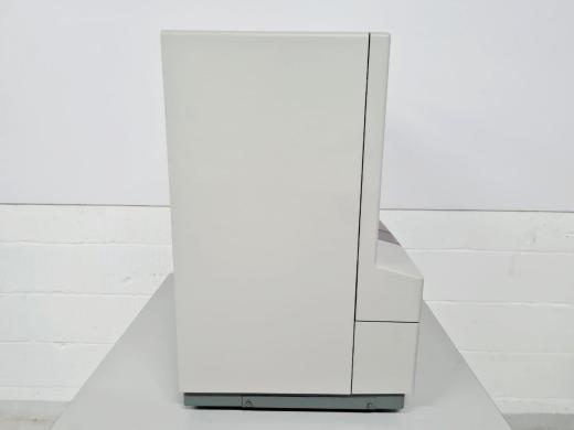 Applied Biosystems Hitachi 3130 Genetic Analyzer Lab-cover