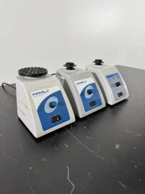 VWR Benchtop Analog Vortex Mixers with Speed Control – Lot of 3-cover