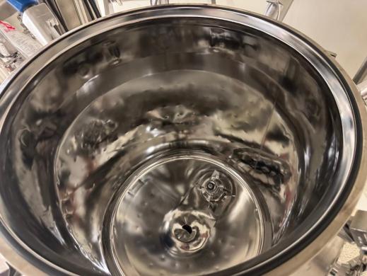 Holloway 30 Gallon Stainless Steel Vessel with Multiple Port Valves on Wheeled Stand-cover