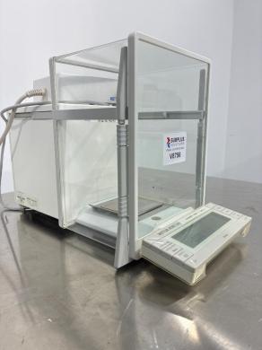 Mettler Toledo AT261 DeltaRange Precision Analytical Balance with Draft Shield-cover