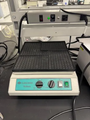 Labsystems Wellmix Adjustable Speed Microplate Shaker for Laboratory Benchtops