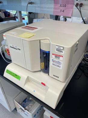 Luminex 200 Analyzer-cover