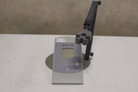Fisherbrand Accumet Basic pH/mV Meter-cover