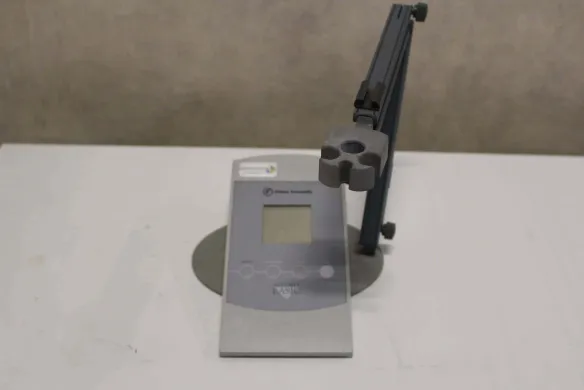 Fisherbrand Accumet Basic pH/mV Meter