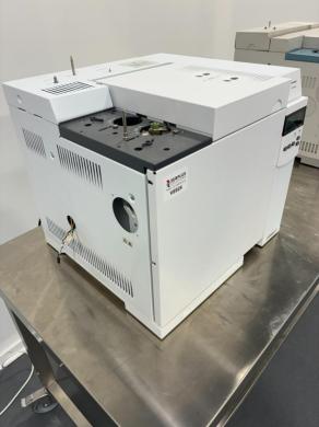 Agilent 7820A Gas Chromatograph with Front Panel Control and Oven Compartment-cover