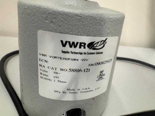 VWR Analog Vortex Mixer-cover