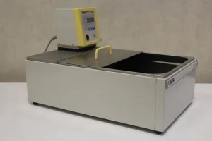 Lauda Ecoline E119 Circulating Water Bath, 2 of 5
