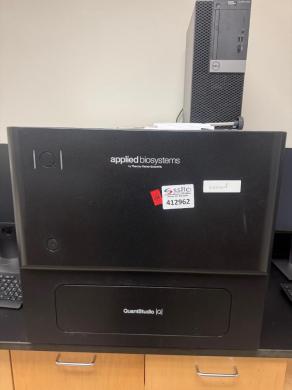 Applied Biosystems QuantStudio Absolute Q Digital PCR System for Absolute Nucleic Acid Quantification-cover