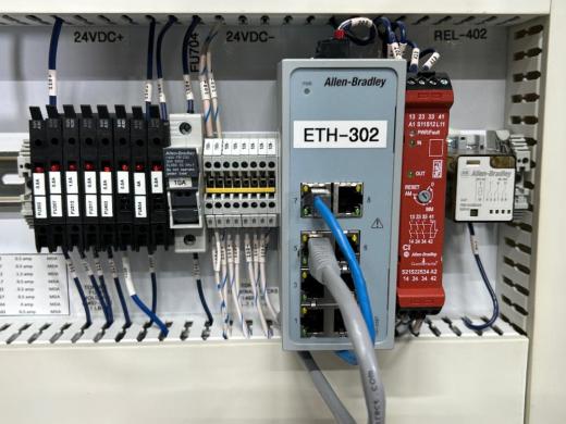 Allen-Bradley PanelView Plus 700 Industrial Control Panel Enclosure with PLC and Power Supply-cover