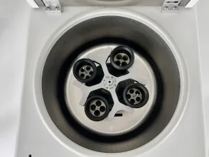 Hettich Universal 32 R Refrigerated Centrifuge, 4 of 4