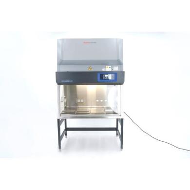 Thermo HERAsafe 2030i 0.9m Laminar Flow Sicherheitswerkank incl. Stand + UV (2020)-cover