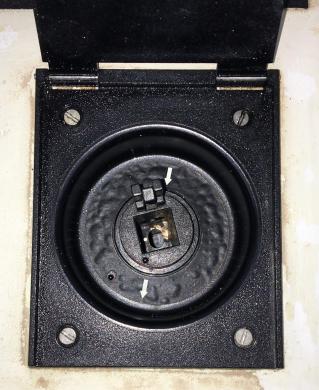 Biochrom Novaspec II Visible Spectrophotometer (325–900 nm)-cover