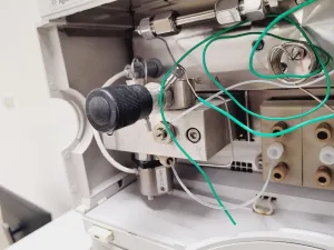 Agilent 1100 Series High-Performance Liquid Chromatography (HPLC) System with Modular Components, 58 of 67