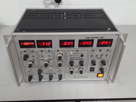 Omicron VakuumPhysik STM Control Unit UHV Vacuum System Lab-cover