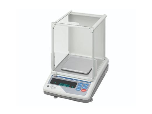 A&D MC-1000 Mass Comparator Balance with 1100g Capacity and 0.0001g Readability-cover