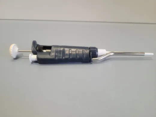Gilson Pipetman P100 N Variable Volume Pipette