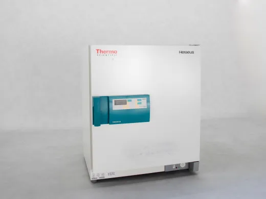 Heraeus Function Line B12 Laboratory Incubator for Biochemical and Microbiological Applications