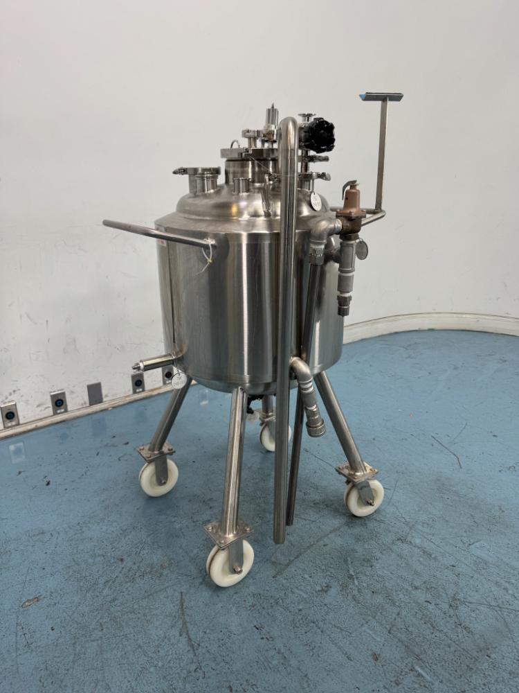 T&C Stainless Steel Portable Vessel Model TC6359 for Laboratory and Bioprocessing Use