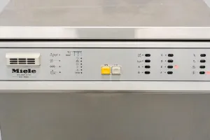 Miele G7783 Laboratory and Medical-Grade Dishwasher, 5 of 7