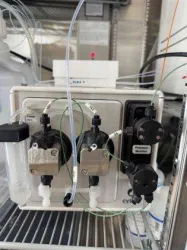ÄKTA pure™ 25 M Modular Protein Purification Chromatography System, 2 of 3