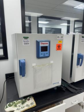 Thermo Fisher Scientific Heratherm OGS60 Benchtop Lab Oven with Precise Temperature Control-cover