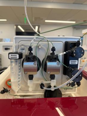 Cytiva AKTApure 25M Fast Protein Liquid Chromatography (FPLC) System with Fraction Collector F9-C-cover