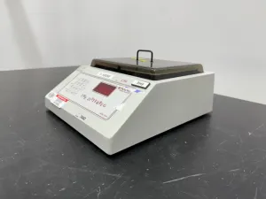 Boekel Jitterbug 130000 Heated Microplate Incubator Shaker for Controlled Temperature Mixing, 2 of 5