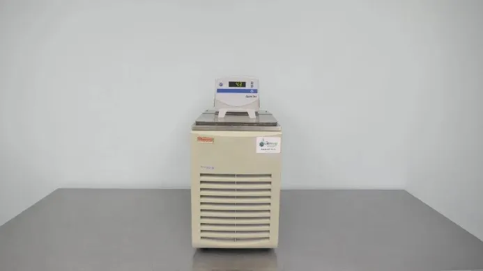 Thermo Scientific Neslab RTE 10 Recirculating Chiller with Digital Microprocessor Control
