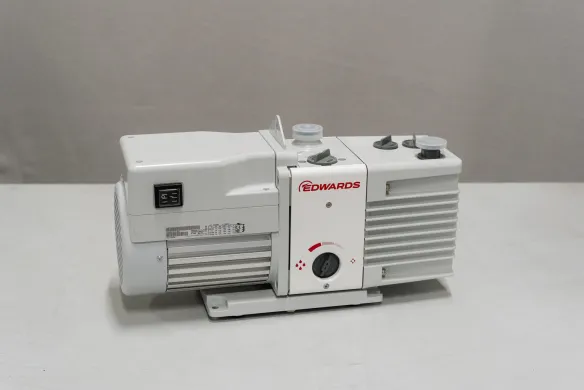 Edwards RV8 Rotary Vane Vacuum Pump