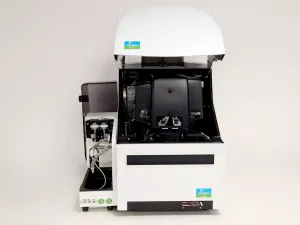 PerkinElmer EnVision Multimode Plate Reader with 2203-1060 Dispensing Module for Biochemical Assays, 17 of 18