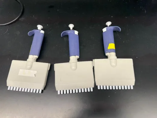 Rainin Pipet-Lite 300 µL 8-Channel Multichannel Pipette Set of 3
