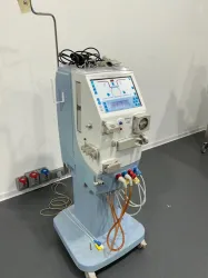 Gambro AK-96 Hemodialysis Machine with Integrated Blood Pump and Dialysate Control, 4 of 4